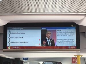 Fahrgastinformation im Bus der Wiener Linien
